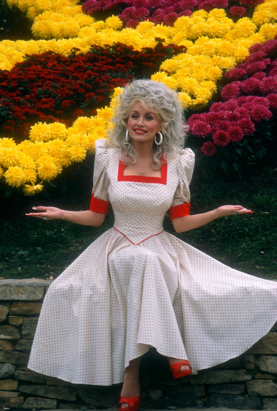 Dolly Partons Legendary Style Through The Years Seen In 50 Photos