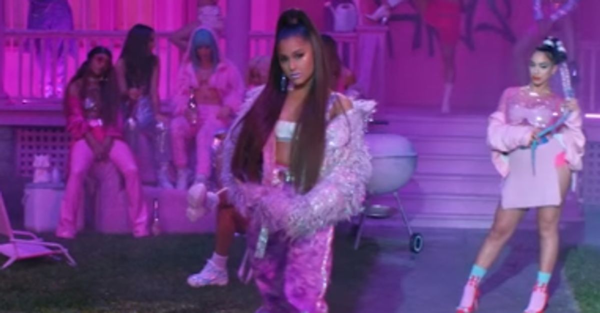 Ariana Grandes 7 Rings Music Video All The Details You
