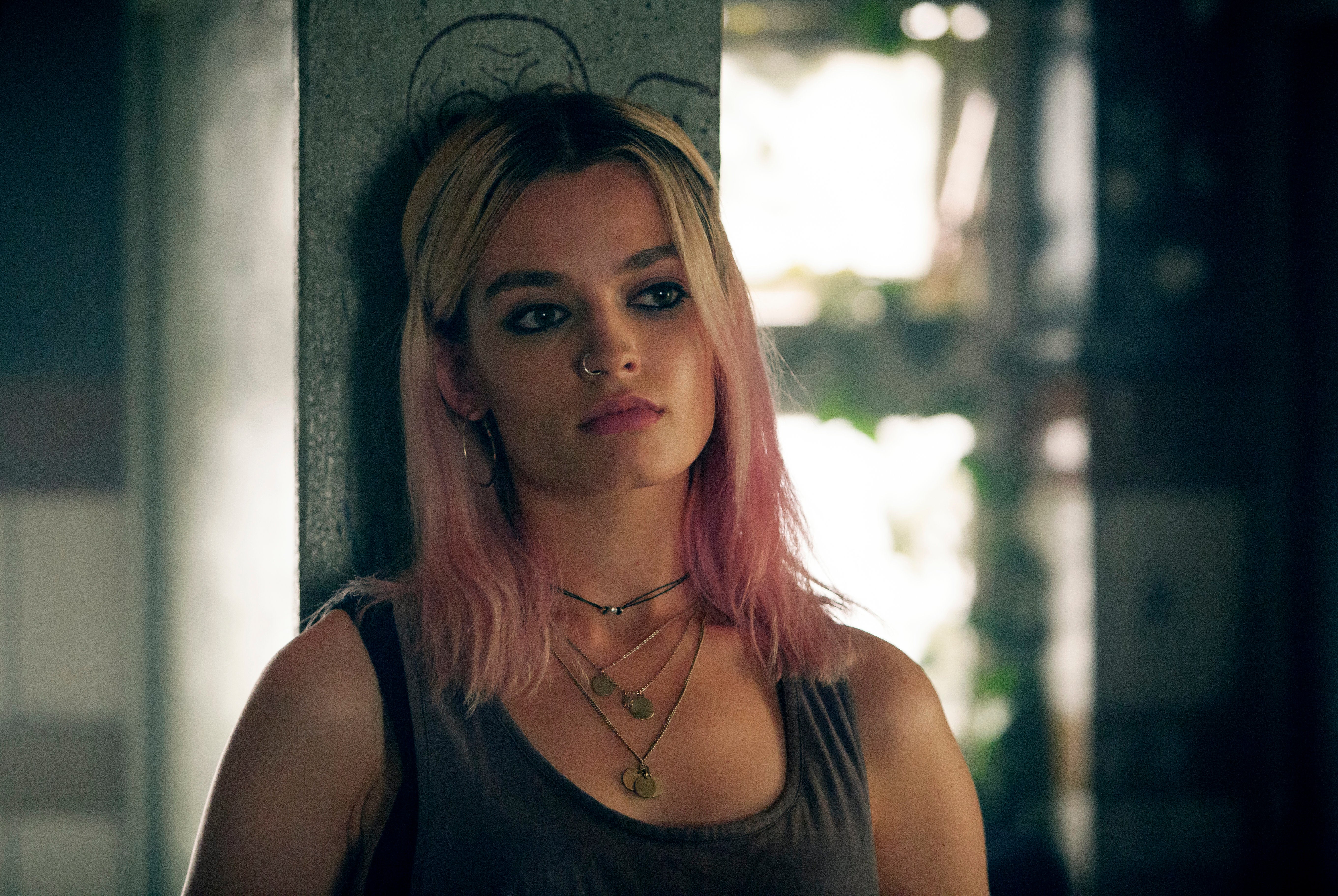 Films Et Séries Tv Avec Emma Mackey ‘Consent And Communication Were Key’: Sex Education’s Emma Mackey On