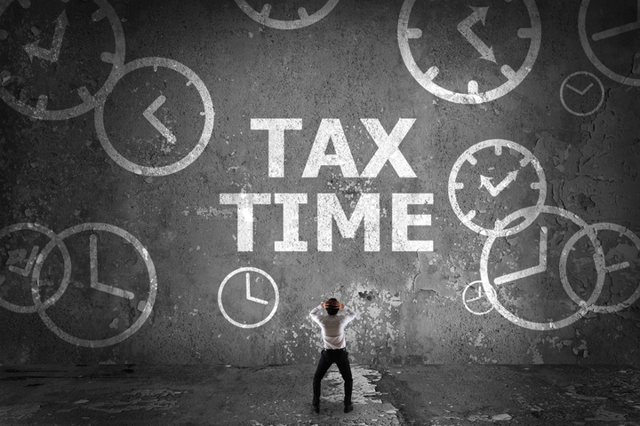 <i>‘Tis tax-time, the season to be broke-y, fa-la-la-la-la la-la my wallet’s empty!</i>