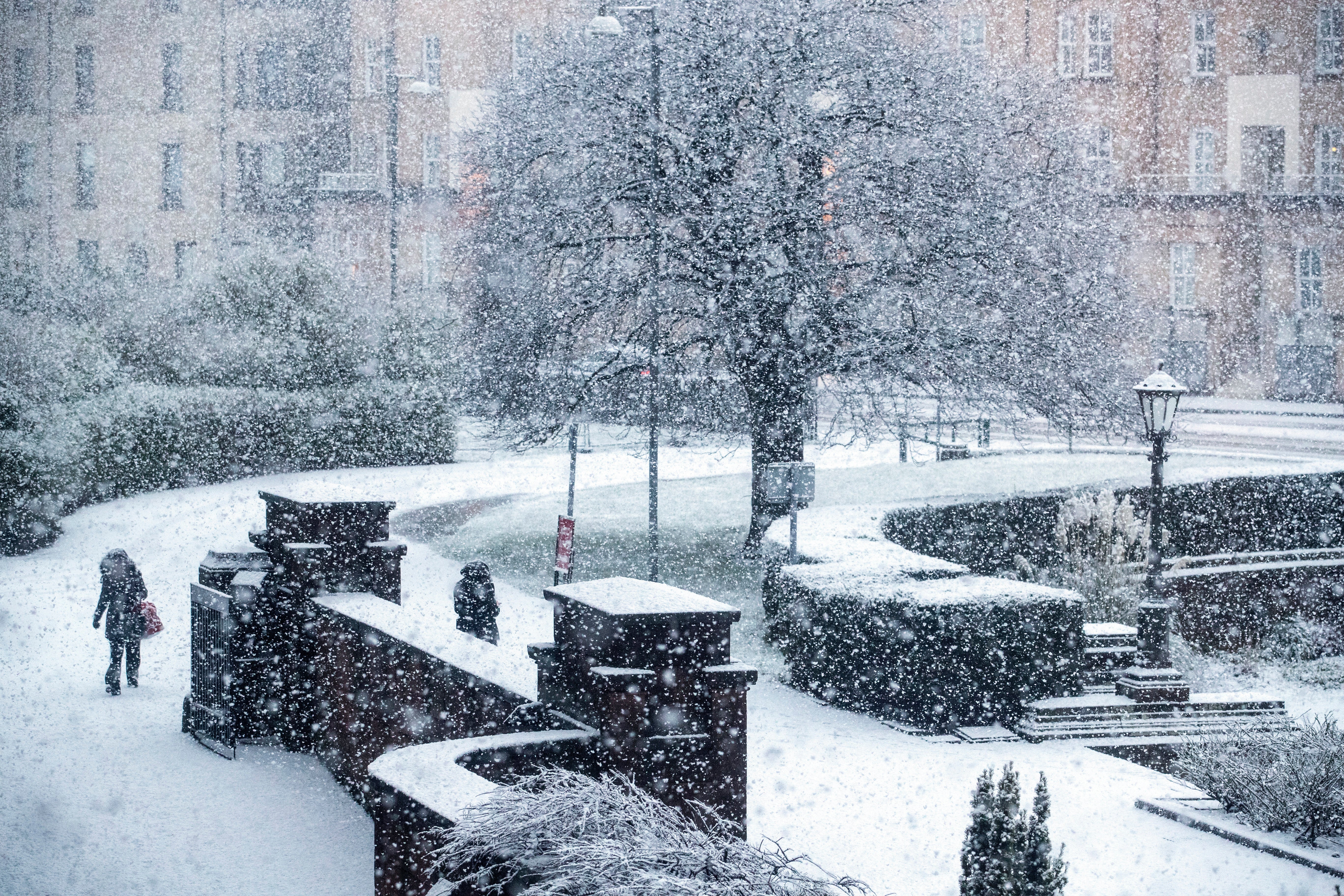 Weather: Met Office extends ice warning as -2C temperatures forecast in places Weather: Met Office extends ice warning as -2C temperatures forecast in places
