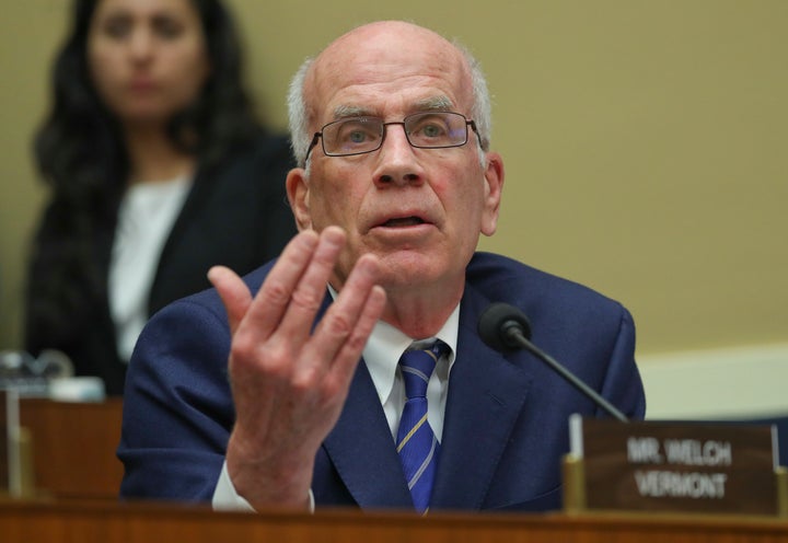 Rep. Peter Welch (D-Vt.) has apologized for a tweet that ignored slavery with the claim that "never in the history of this co
