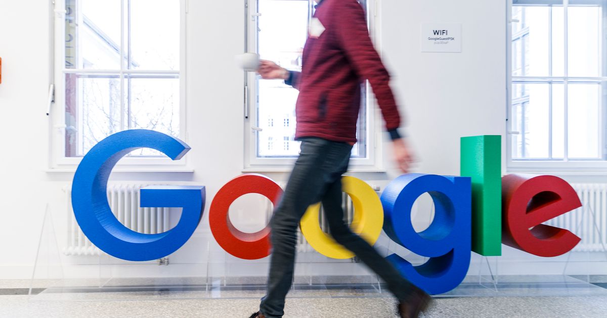 Google работники. Сотрудники гугл адаптируются. Дом работника гугл.