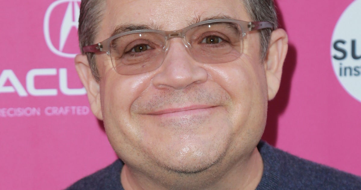 Patton Oswalt Responds To Angry Tweeter By Raising £20k To Pay For His(02)