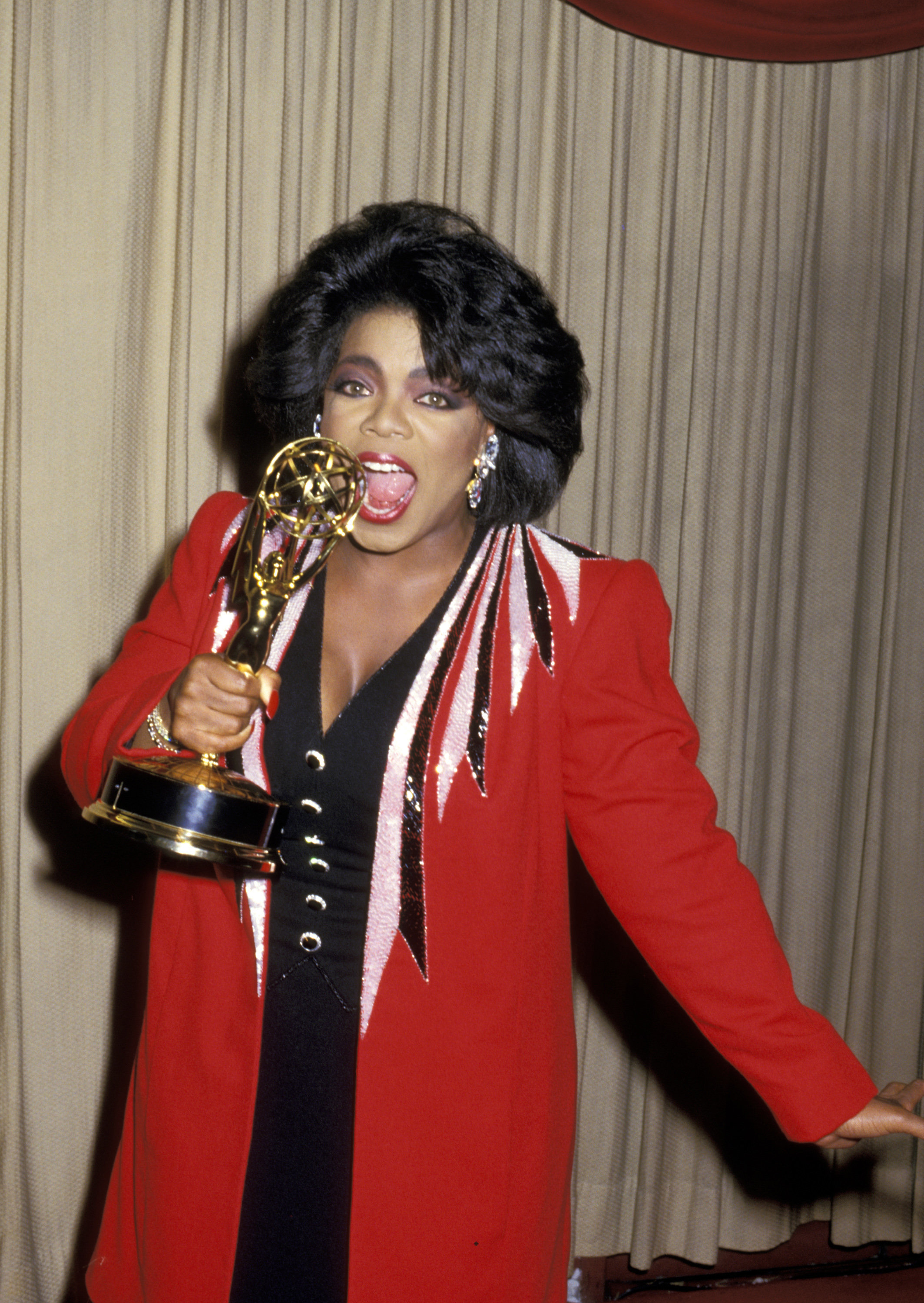 Oprah Winfrey's Style Evolution, From So '80s To Ultra Glam | HuffPost Life