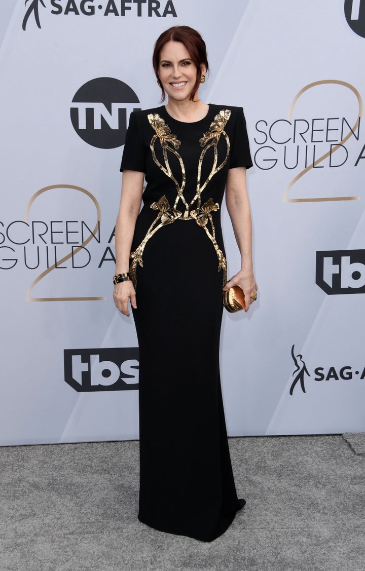 Best dressed hotsell sag awards 2019