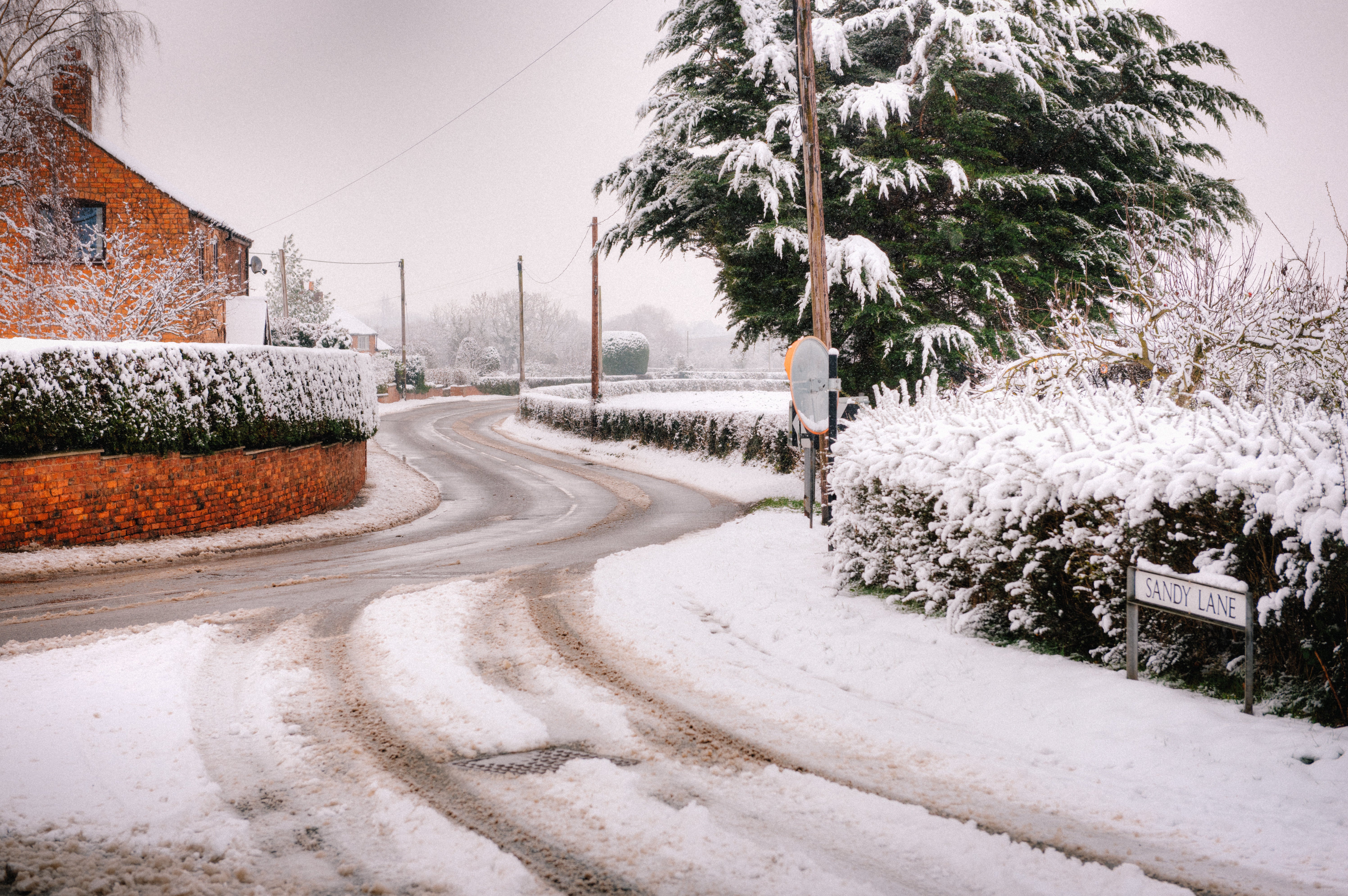 Yellow weather warning for snow and ice in Wrexham extended until Friday