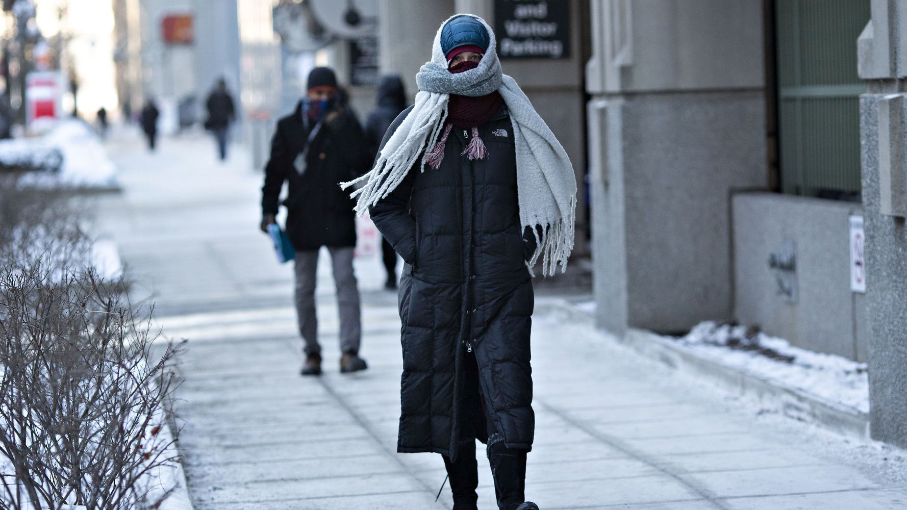 What Happens To Your Body In Extremely Cold Weather | HuffPost UK Wellness