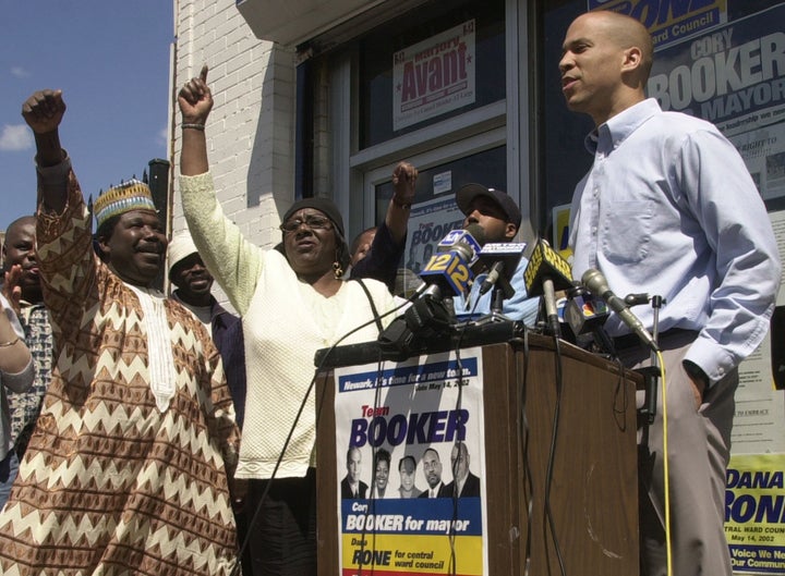 Then mayoral candidate Cory Booker outside his campaign headquarters in Newark in 2002.