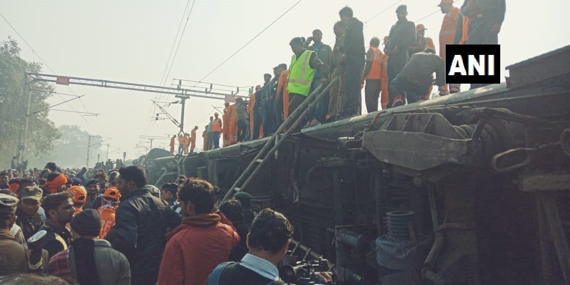 Six killed as 11 bogies of train derail in Bihar