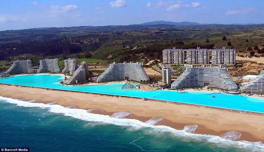 え ここ海じゃないの 地球にはこんなに素晴らしい11のプールがありました 画像 ハフポスト Life え ここ海じゃないの 地球にはこんなに素晴らしい11のプールがありました 画像 ハフポスト Life