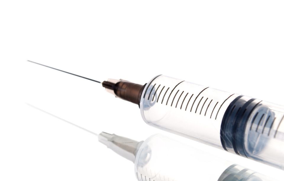 ウソ：インフルエンザの予防接種でインフルエンザにかかることがある。 