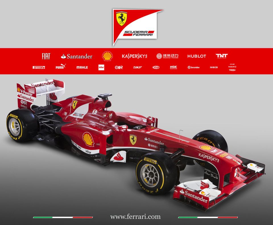 Scuderia Ferrari F138 Photos