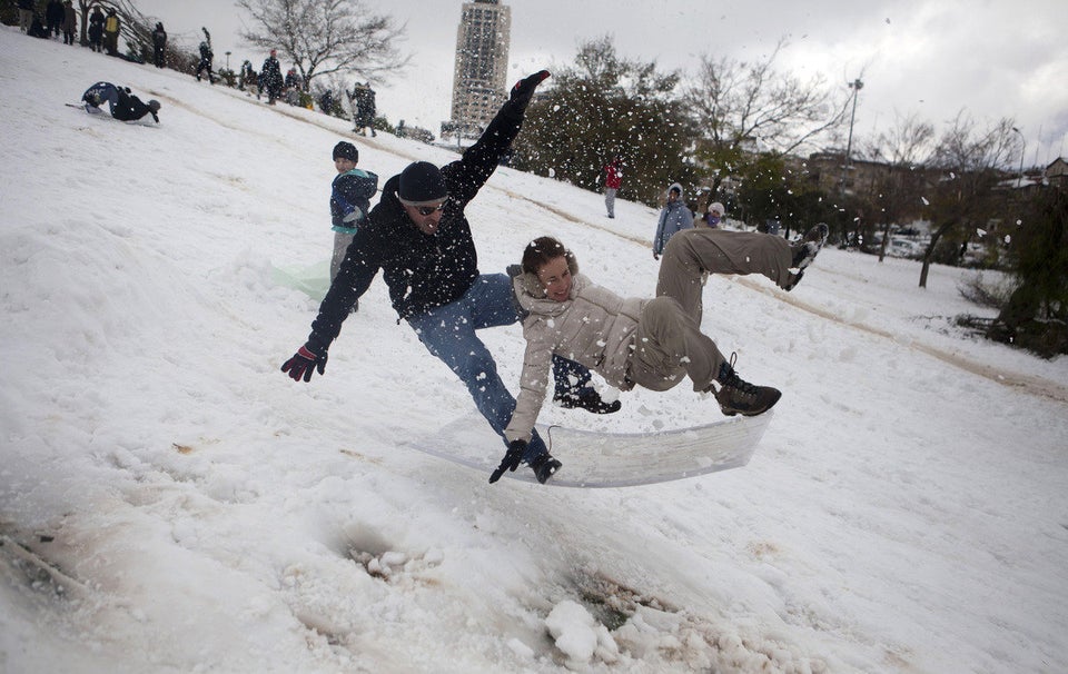エジプトに雪 数十年ぶり 現地の画像集 ハフポスト News
