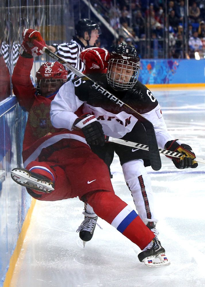 Ice Hockey - Winter Olympics Day 4 - Russia v Japan