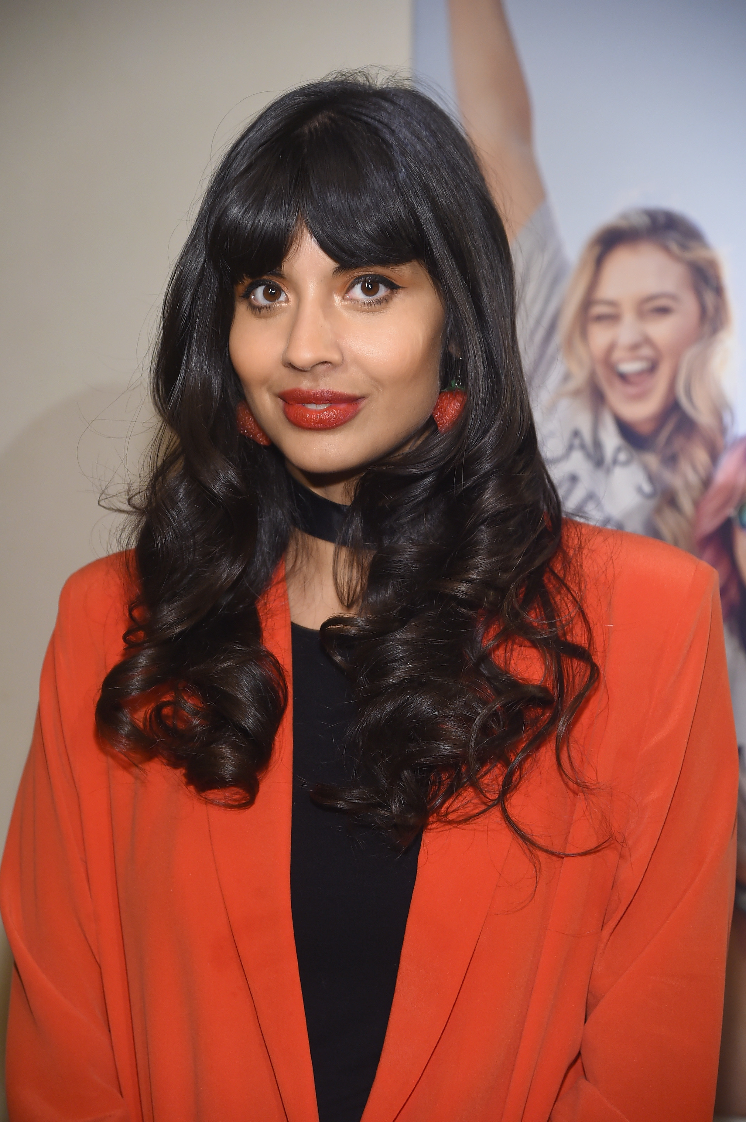 Jameela Jamil Wants To Talk About Womens Arm Hair (Or Lack picture image