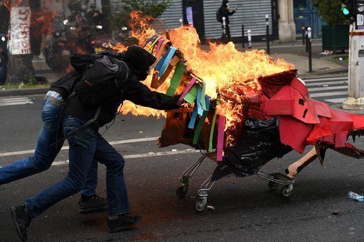 FRANCE-LABOUR-MAYDAY-DEMO