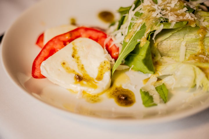 Salada da Tratoria do Rosário é a entrada sugerida pelo restaurante.