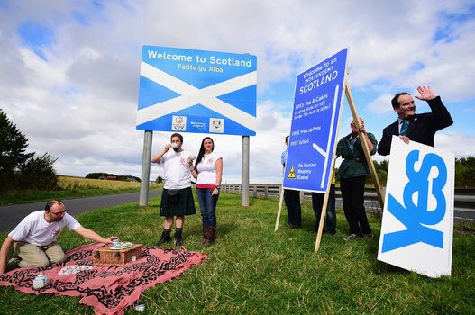 Scotland's Yes Campaign Continues On The Scottish Borders