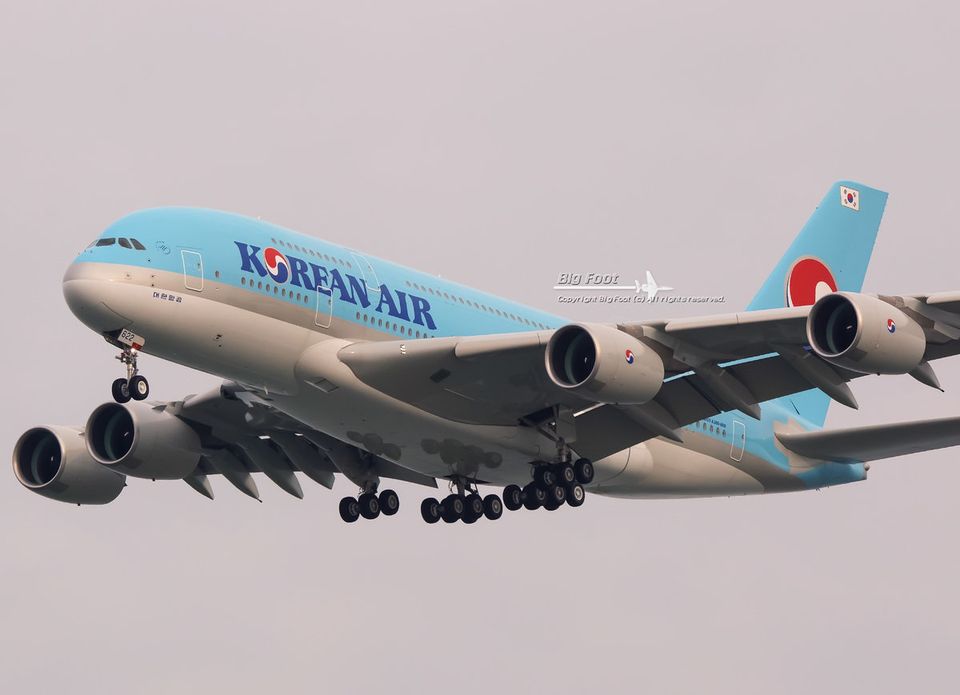 Korean Air Airbus A380-861 HL7622