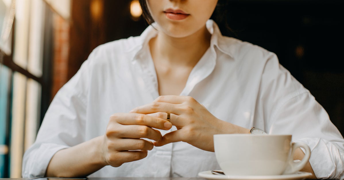 People Rarely Talk About PostEngagement Anxiety, But It’s Real