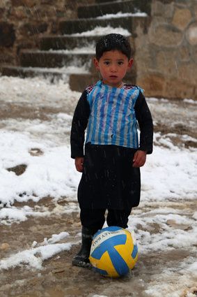 AFGHANISTAN-SPORT-FOOTBALL-SOCIAL