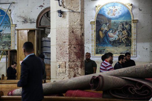 Blast hits Egypt church