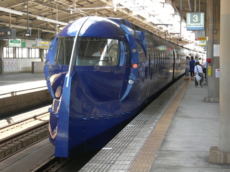 Nankai 50000 Rapit in Tengachaya Station1 DSCN3291 20120831.JPG