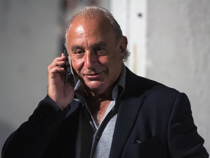 Sir Philip Green, who made his fortune in fashion, has ended a legal fight against the Daily Telegraph newspaper.