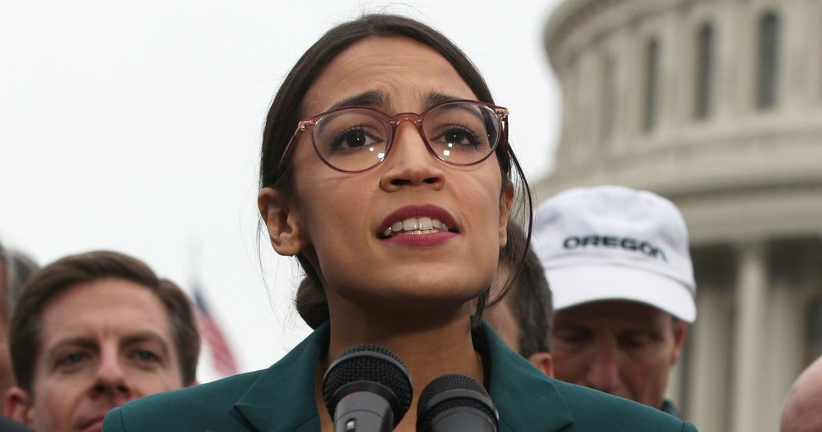 Green New Deal Has 2020 Dems On Board, But Party Leaders Tread Lightly