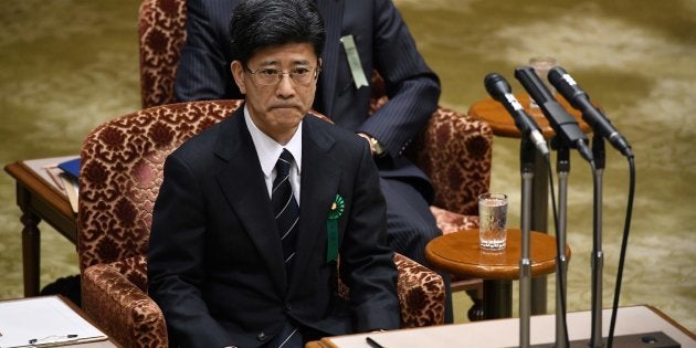 証人喚問を受ける佐川宣寿氏