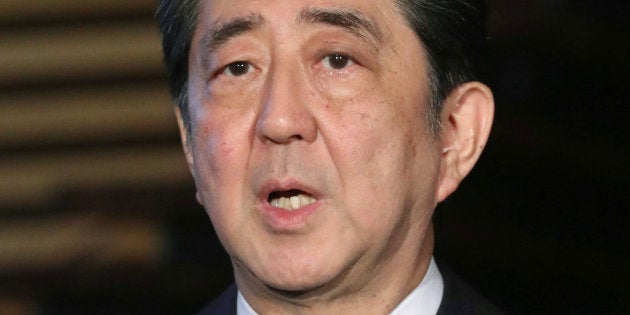 安倍晋三首相＝6月11日、首相官邸