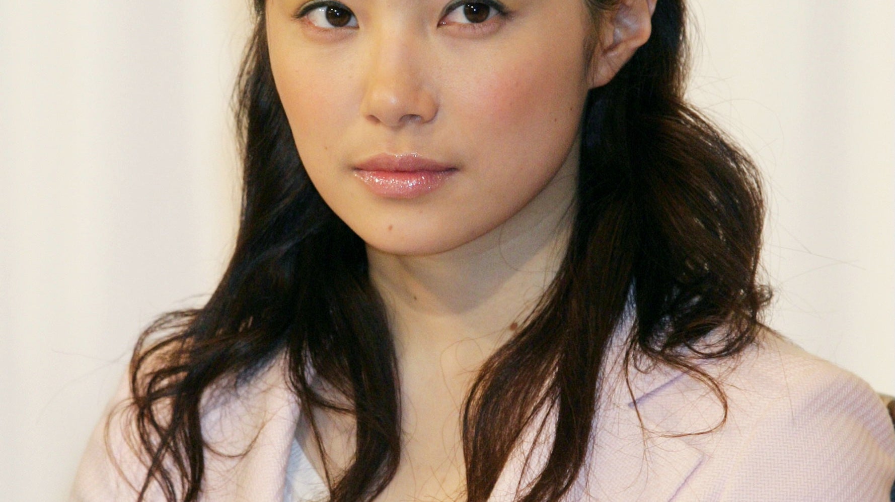 女優ミムラさん 芸名を変える 本家の ミムラ姉さん に名前をお返しします ハフポスト Project