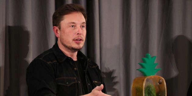 Elon Musk speaks at a Boring Company community meeting in Bel Air, Los Angeles, California, U.S. May 17, 2018. REUTERS/Lucy Nicholson
