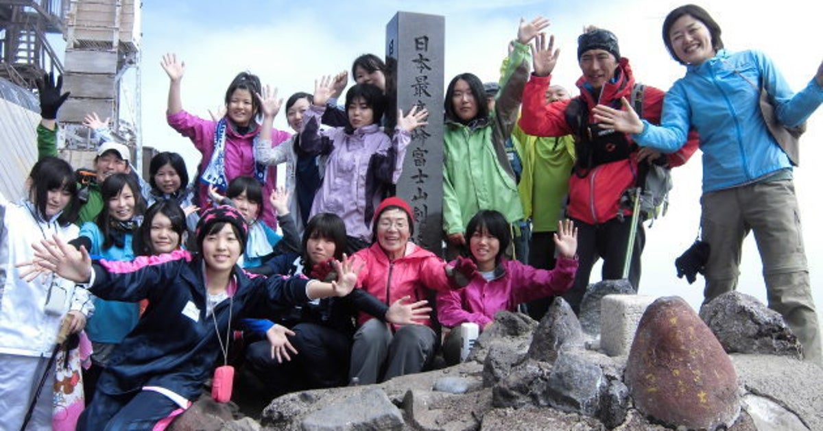 登山家 田部井淳子さんが情熱を傾けた高校生の富士登山 被災地の復興の力に と始まったプロジェクトは困難に直面している ハフポスト