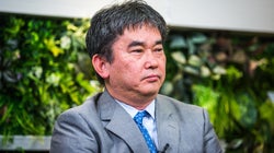 「誰もをカリスマ・天才と褒めるムードはバブル崩壊より怖い」　作家・真山仁が日本経済に警鐘を鳴らす理由