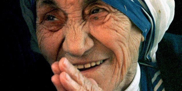 適応障害になったから理解できた マザーテレサが語った 世界平和 の意味 ハフポスト