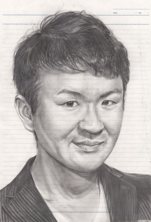 野村一晟さんの自画像。HBの鉛筆で書いた細密画も得意だ
