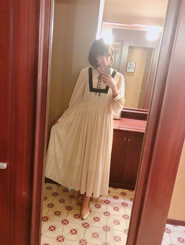 同じアイテムを着用した西原さつきさんの写真。