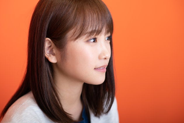 好かれる人は、だいたい低姿勢」 川栄李奈の仕事観 | ハフポスト