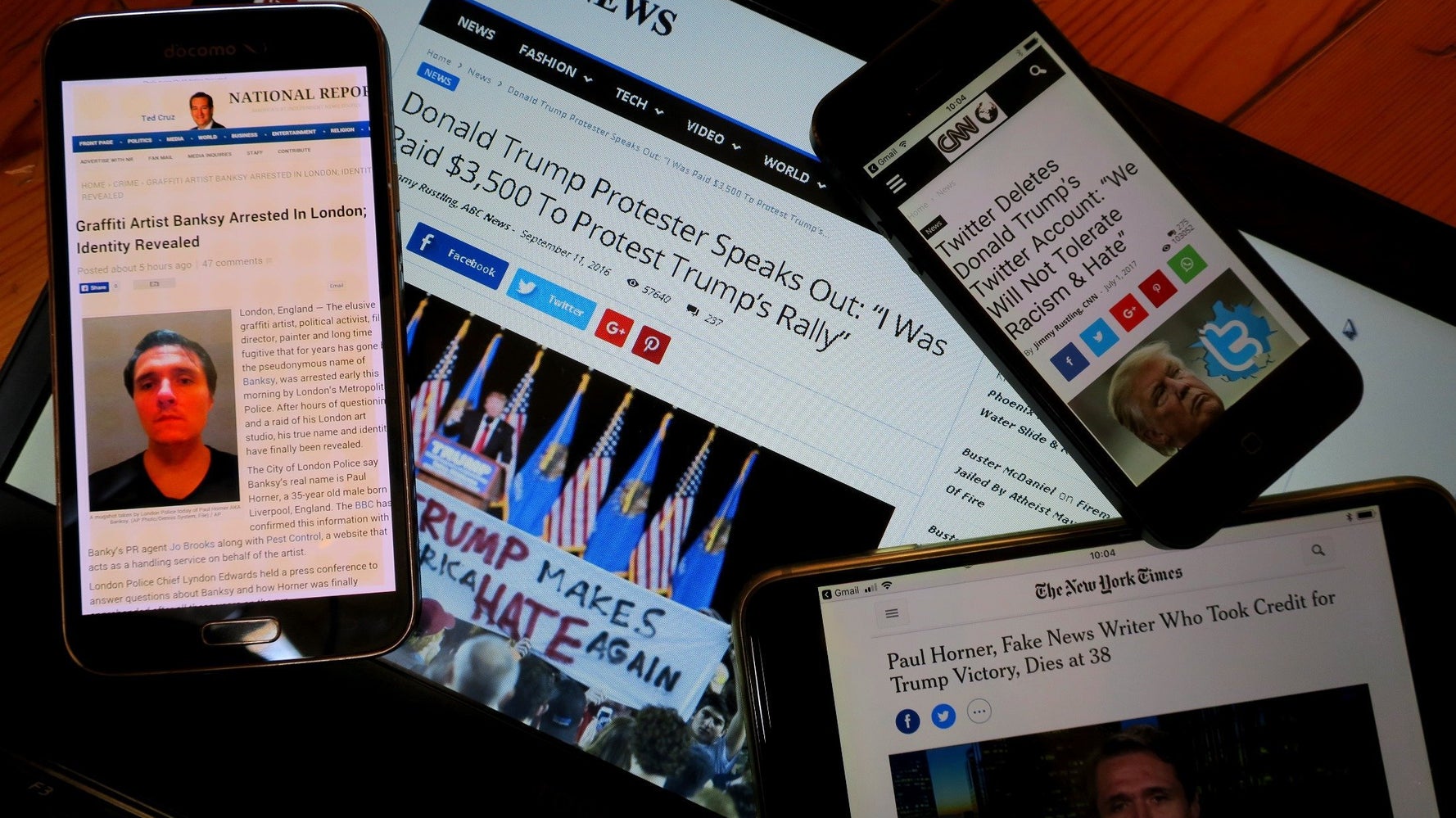 フェイクニュースで トランプ氏を大統領にした男 への 最後のファクトチェック ハフポスト