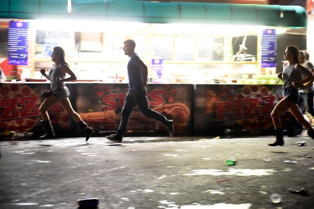 ラスベガスで銃乱射事件 50人以上が死亡 400人負傷 画像 動画 Update ハフポスト