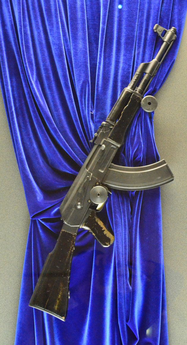 博物館に展示されたAK-47＝ロシア・イジェフスク