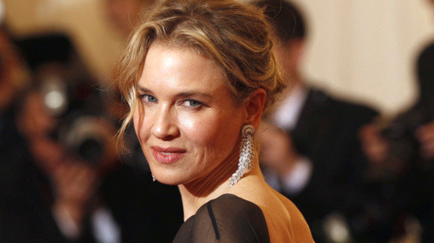 ゴシップ誌の皆さんへ 私は整形していません どうしたら ハフポスト Life