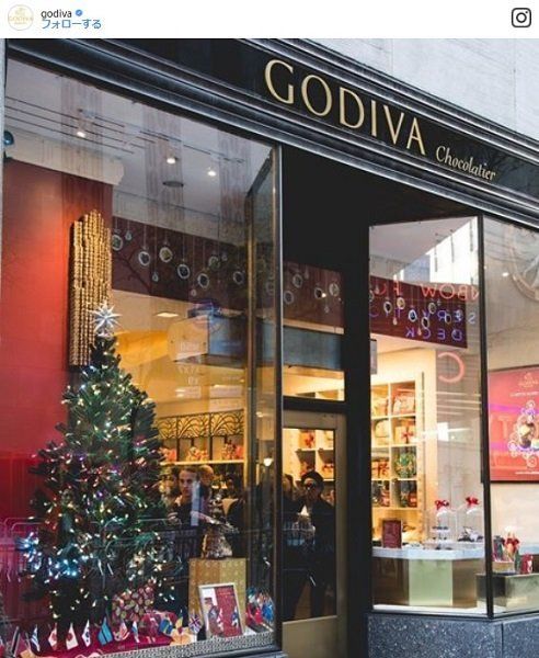 チョコレートで出来たクリスマスツリー Godivaが作りました 画像 ハフポスト