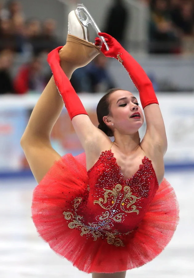 ザギトワがフィギュア ロシア選手権で初優勝 クラシック曲以外を試したい と意欲 ハフポスト