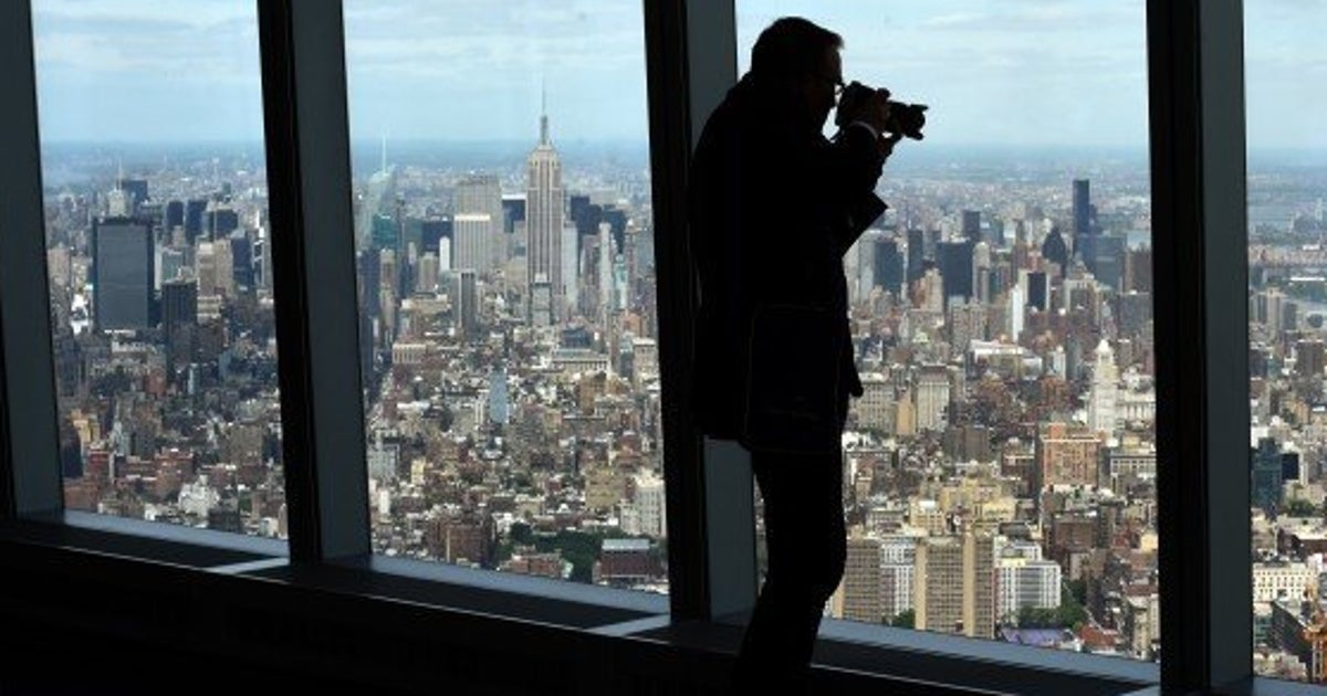 ワン ワールド トレード センターの展望台が完成 地上400メートル 透けるガラスの上に立ったら 画像 ハフポスト ワン ワールド トレード センターの展望台が完成 地上400メートル 透けるガラスの上に立ったら 画像 ハフポスト
