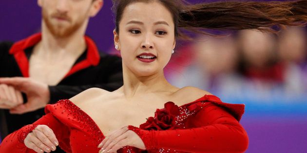 フィギュア韓国ペアの衣装がはだけるアクシデント 背中のフックが外れて 平昌オリンピック ハフポスト