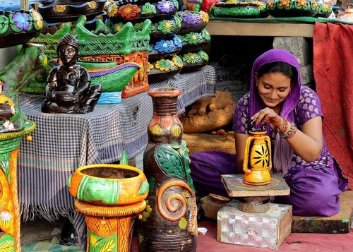 オシャレ好き女性必見！】インドの民族衣装サリー、パンジャビ
