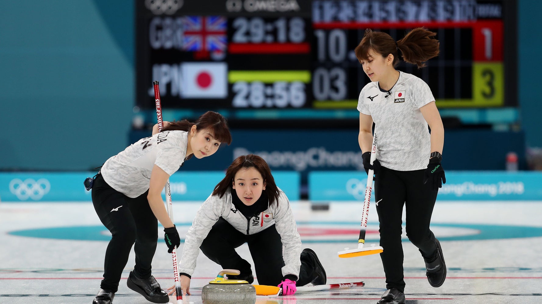 カーリング日本女子 イギリスに競り負ける 予選は残り1試合 強豪スイスに挑む 平昌オリンピック ハフポスト